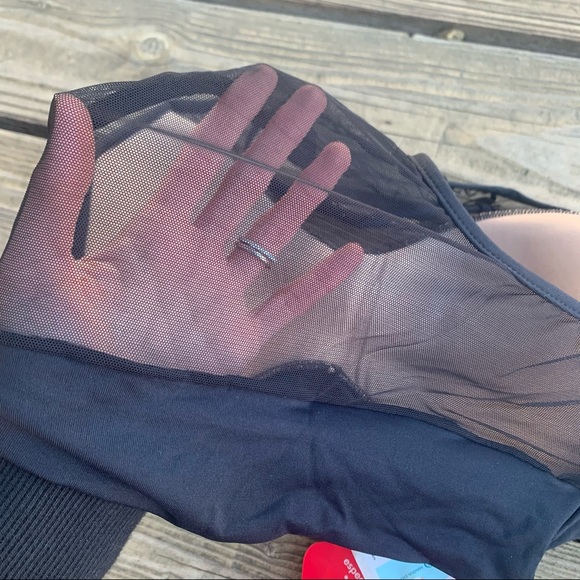 - NEW Fitness Sport Bra Back Sheer - Picture 2 of 2